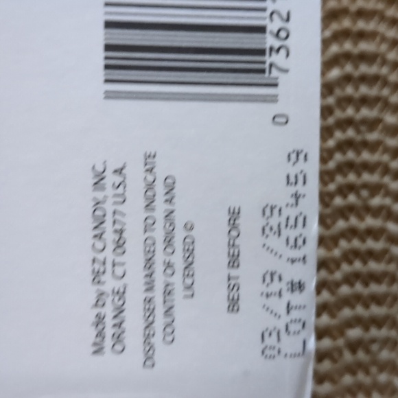 Pez sonic hedgehog "sonic" dispenser w/ candy New - Picture 3 of 4